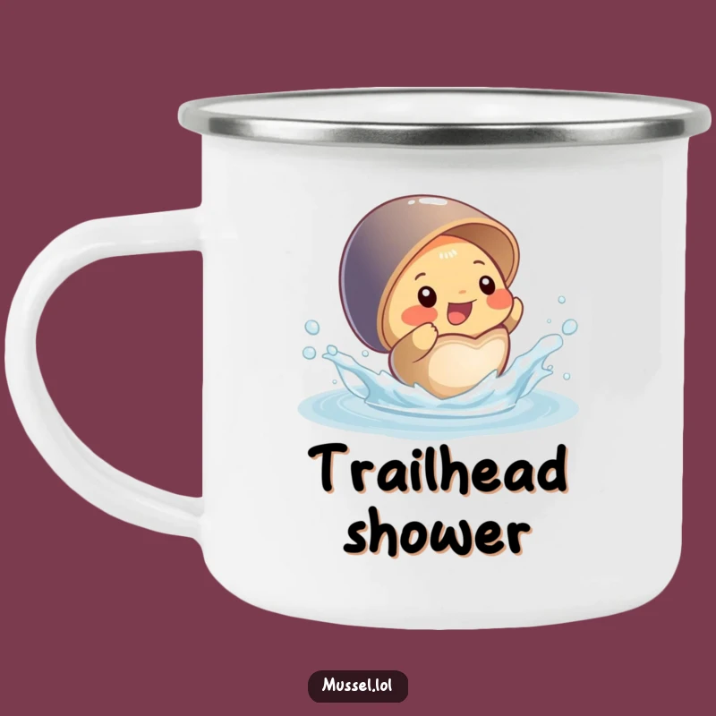 Funny Mussel Camping Mug: Playful Splashing Water Adventure