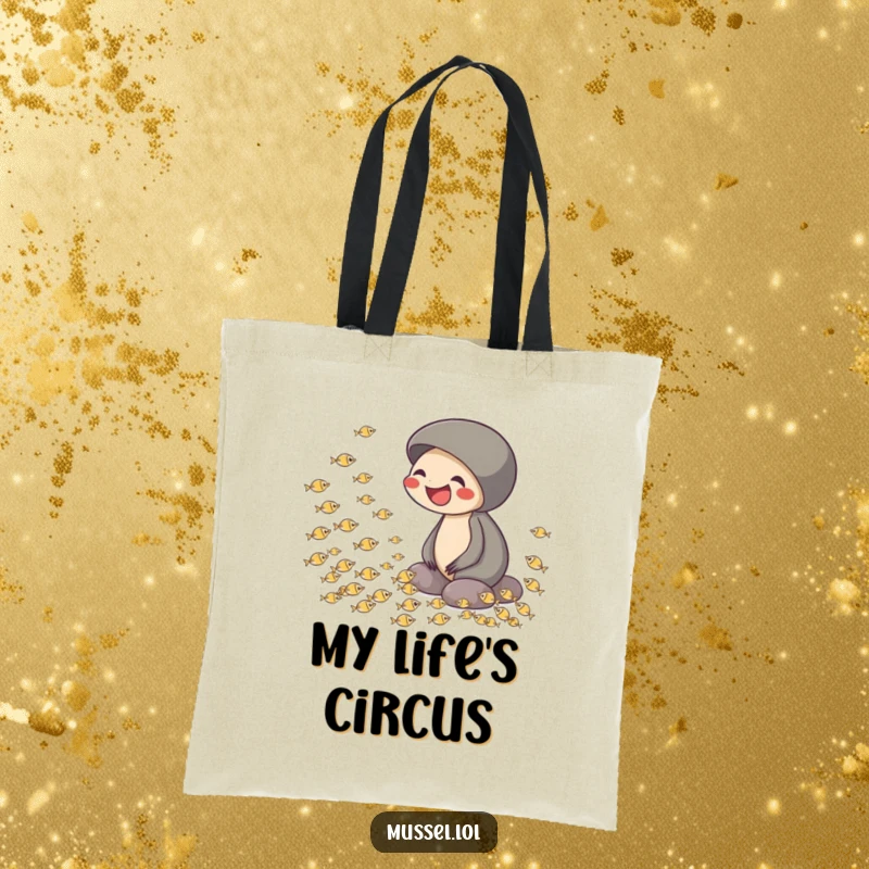 Funny tote bag with a mussel laughing at tiny fish swimming in a circle, adding a touch of aquatic amusement.